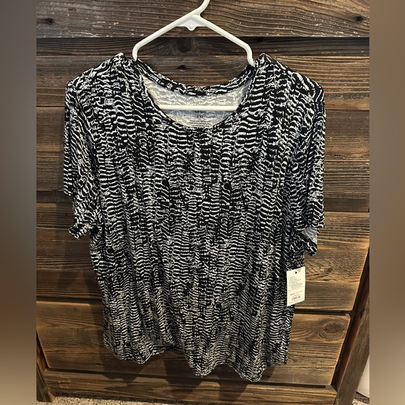 Nine West Tops - Nine West short-sleeved XXL ladies top NWT